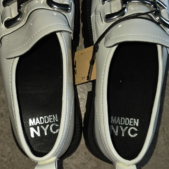 (J46) White and Black Platform Shoes with Chunky Sole Womans Shoes 7.5 - Picture 10 of 10